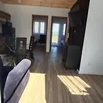 Letniskowe Sarbilove بيت خشبي *