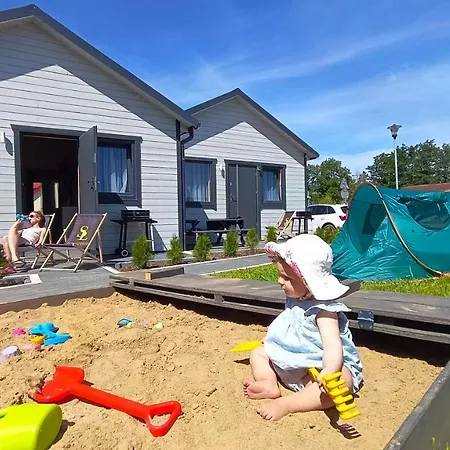 Letniskowe Sarbilove Lodge Sarbinowo