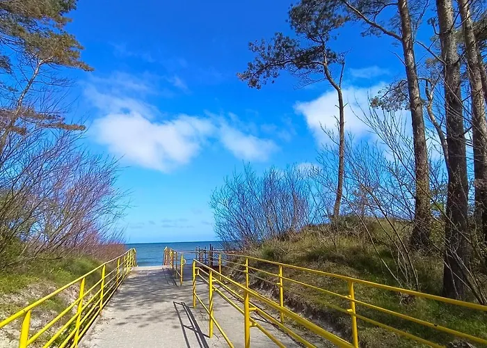 Деревянный коттедж Letniskowe Sarbilove