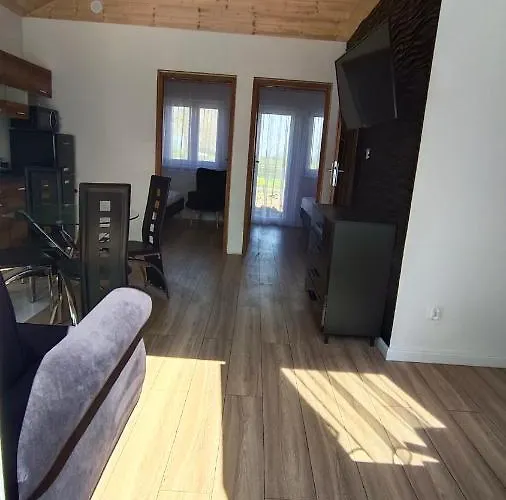 Letniskowe Sarbilove Lodge *